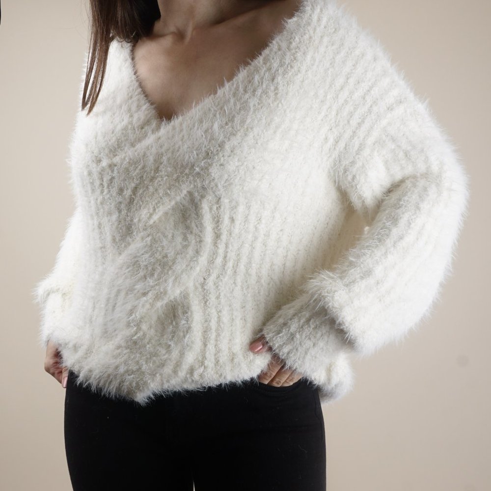 Soft Fuzzy Eyelash Knit Sweater in Ivory/cream - Picture 3 of 6